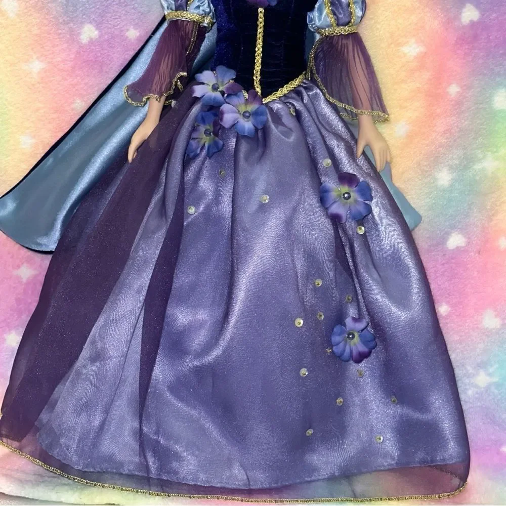 Disney Snow White Doll Porcelain